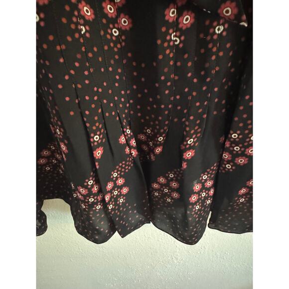 Brooks Brothers silk blouse - Picture 4 of 6